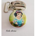 Pince 25 mm : Vert buste de Blanche neige