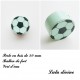 Perle en bois, Ballon de foot