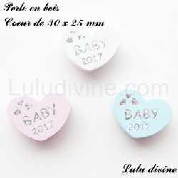 Perle en bois Coeur de 30 x 25 mm Baby 2015 Bleu clair